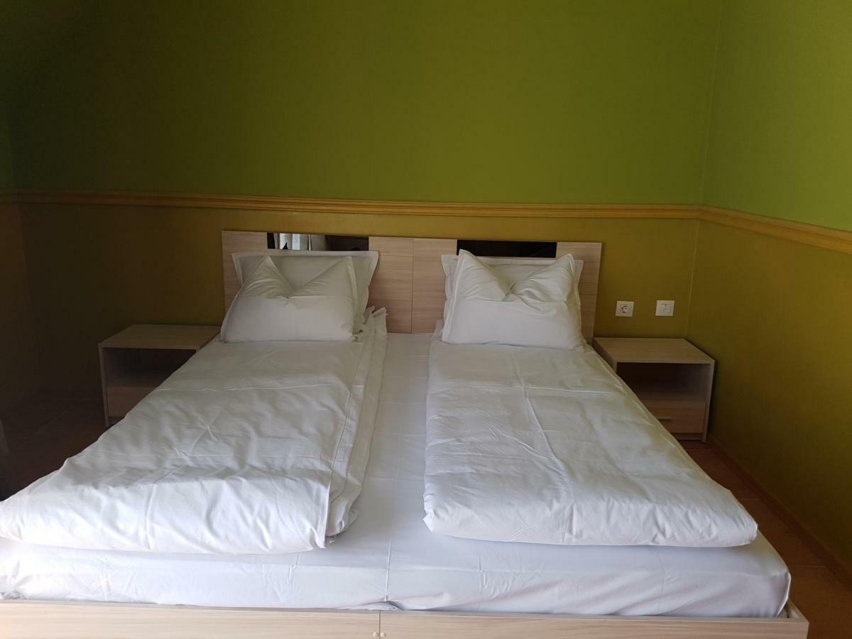 Guesthouse Zanier Nessebar Eksteriør billede